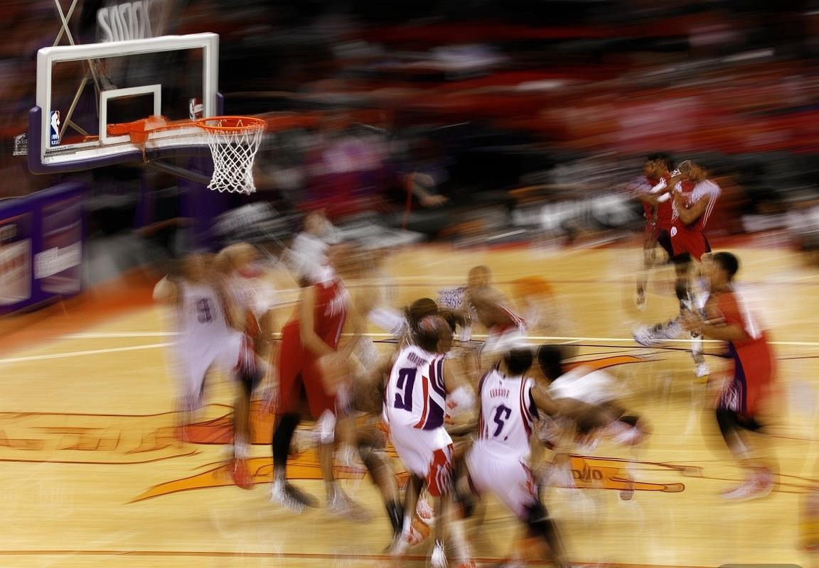 2012-2013赛季火箭对太阳对决回顾：战术对决与明星较量(图3)